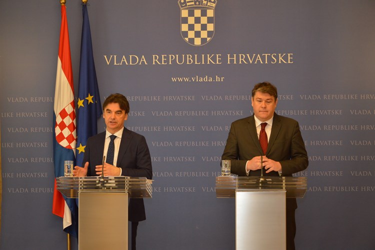 Photo /Vijesti/2015/travanj/23 travanj/grcic_lalovac press.JPG